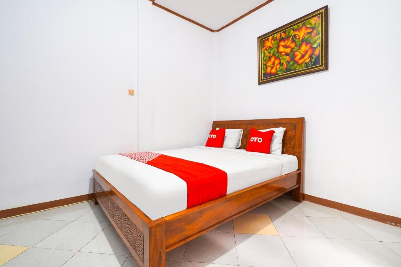 Oyo 91561 Gandhi Hotel باندونج المظهر الخارجي الصورة
